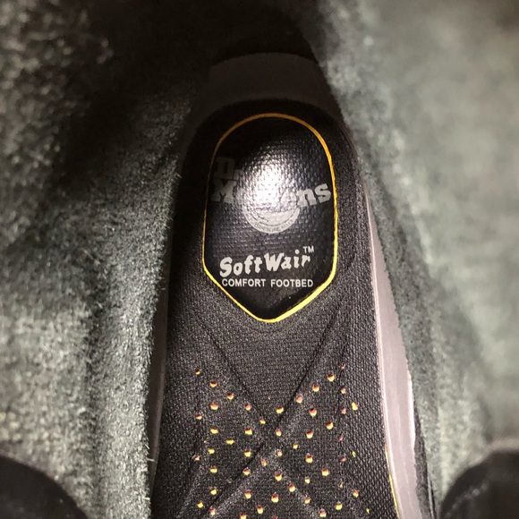 Vintage Dr Martens England Capped Toe and Link Chain 2A47 Lace Up Ankle Boots 7 - Picture 14 of 16